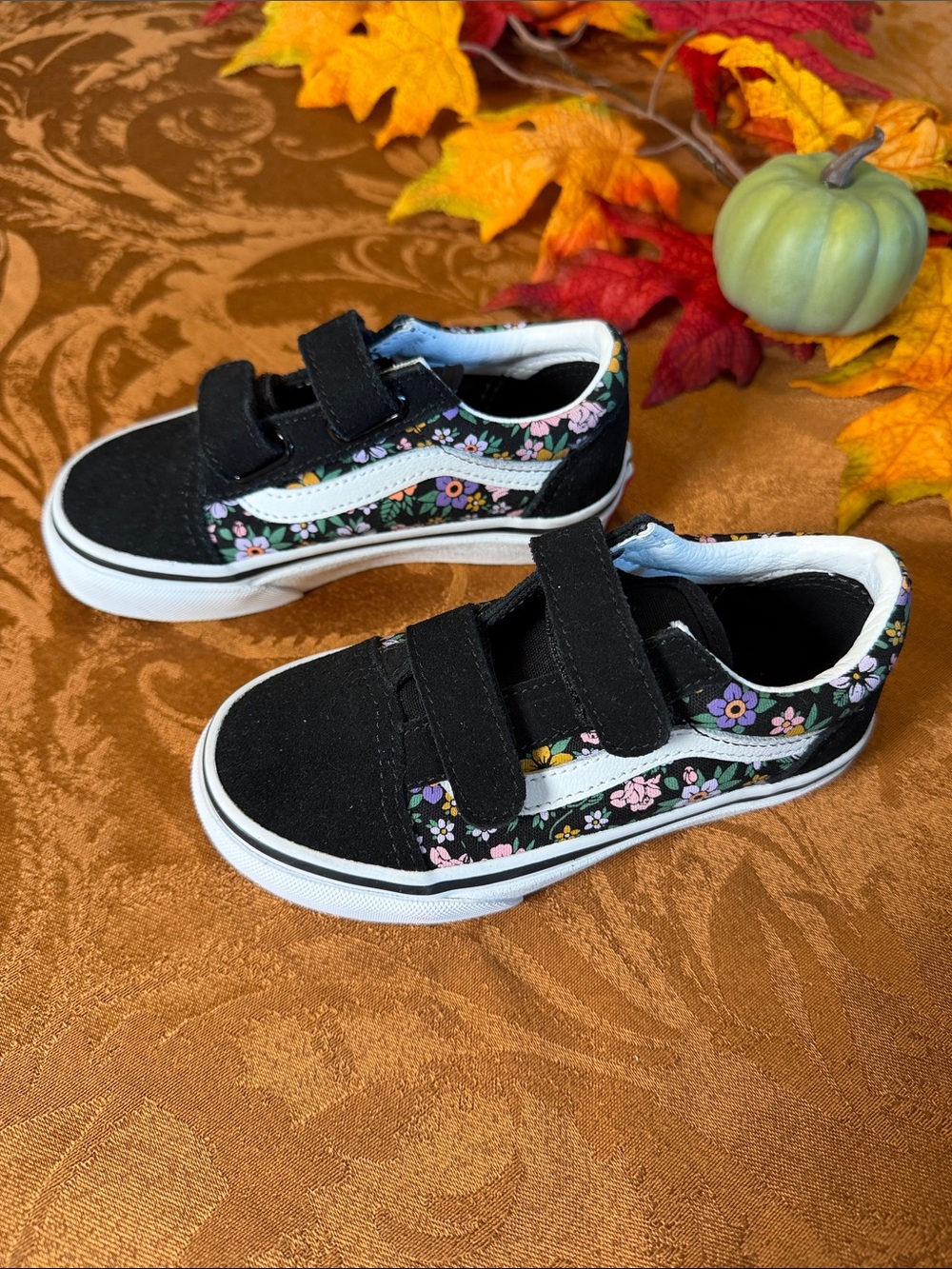 Vans Kids Black Floral Velcro Sneakers